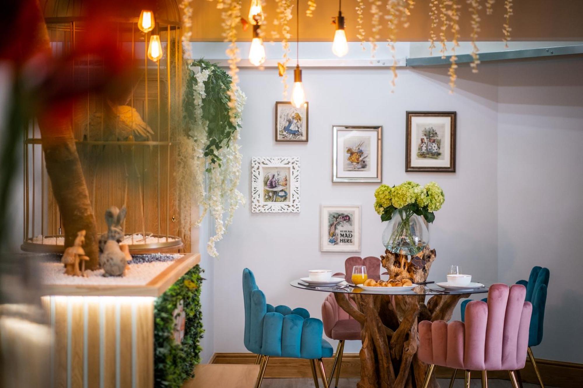 Queen's Loft Апартаменты *